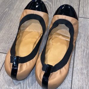 J.Crew Womens Leather Ballet Flats - Nude w/ black - size 7.5 - used GC